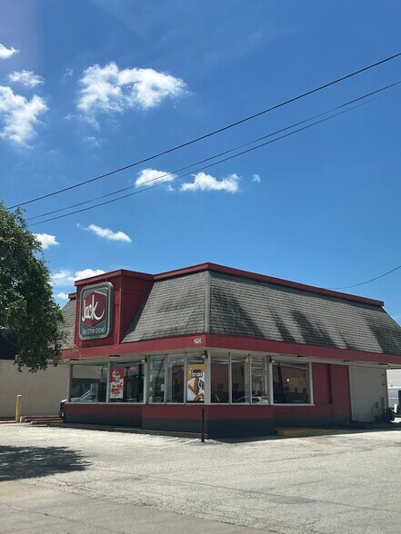 More Photos Of 3908 Bellaire Blvd, Houston Fast Food For Lease
