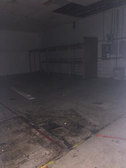 More Photos Of 112-295 Prince Royal Dr, Berea Unknown For Lease