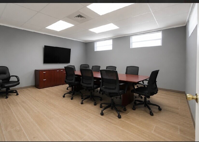 More Photos Of 17220 NW 2nd Ct, Miami Warehouse For Sale