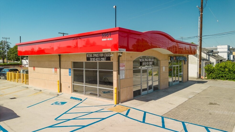 More Photos Of 5961 Laurel Canyon Blvd, Valley Village Storefront For Lease