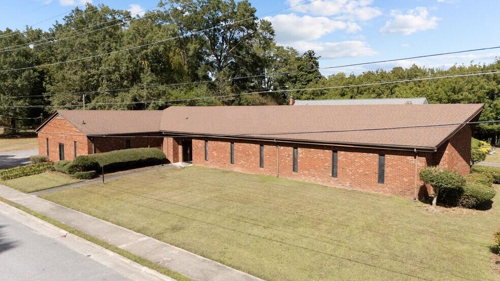 More Photos Of 4334 W Pine St, Farmville Religious Facility For Sale