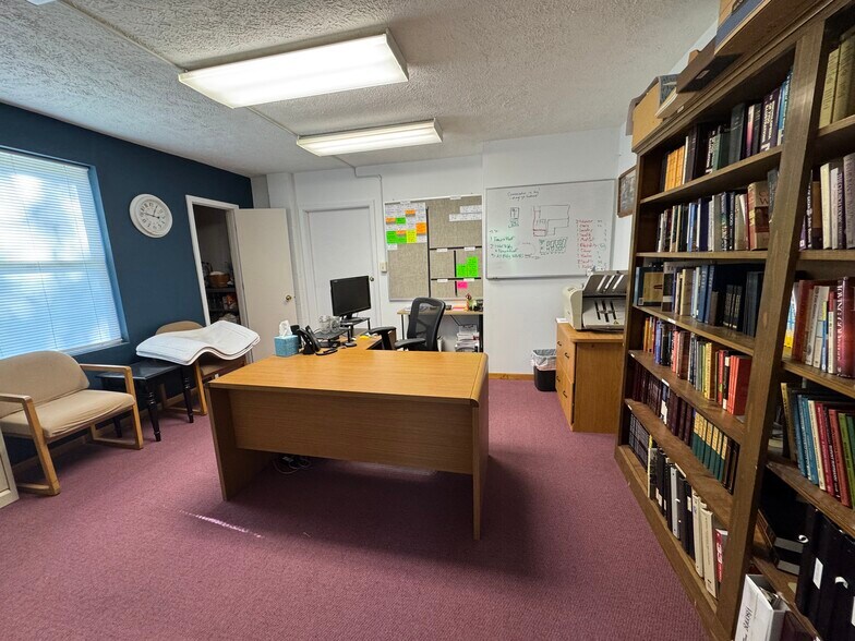 More Photos Of 2100 S 51st St, Omaha Religious Facility For Sale