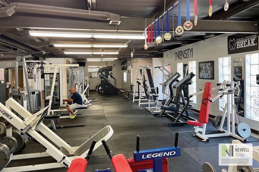 More Photos Of 10210-10230 W 26th Ave, Lakewood Apartments For Sale