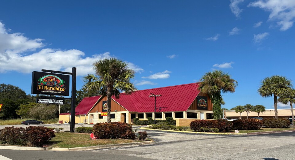 Primary Photo Of 740 State Road 60 W, Lake Wales Restaurant For Lease