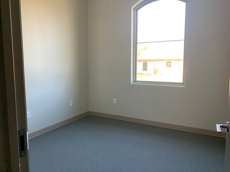 More Photos Of 3201 Cross Timbers Rd, Flower Mound Office For Lease