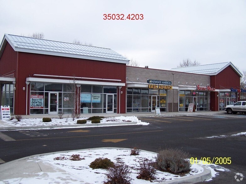 More Photos Of 4007-4015 N Market St, Spokane General Retail For Lease