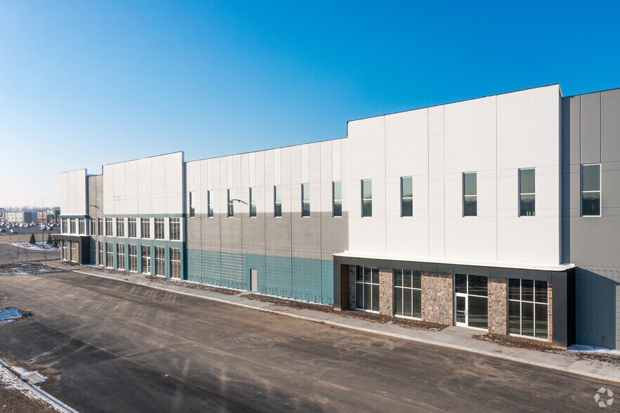 More Photos Of I-96 & Wixom Rd, Wixom Unknown For Sale