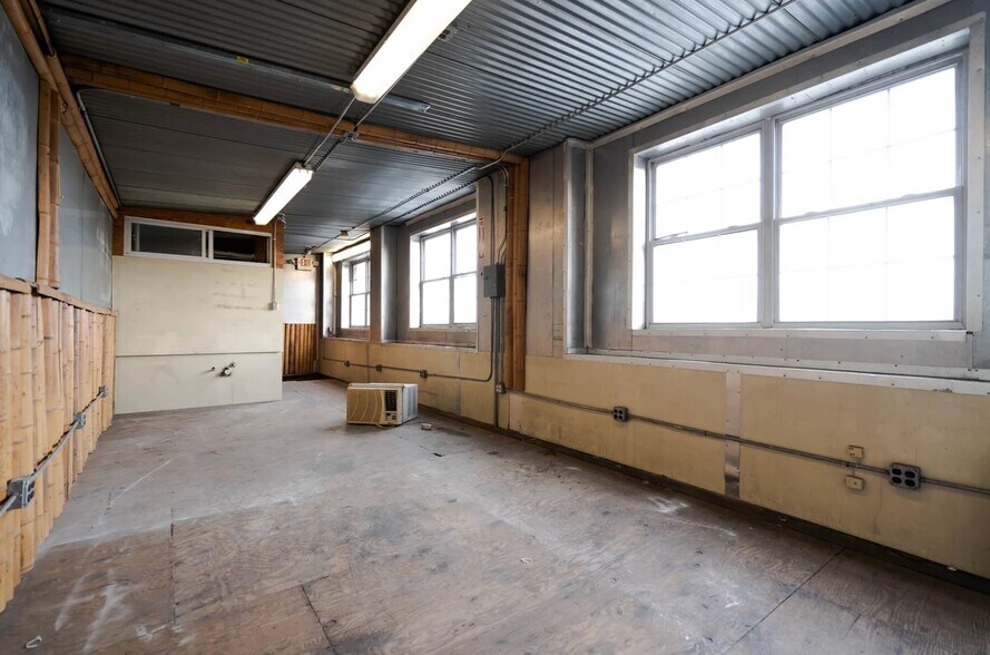 More Photos Of 1365-1371 McCarter Hwy, Newark Warehouse For Sale