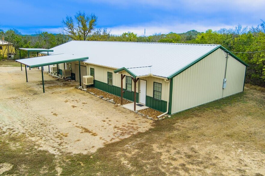 Primary Photo Of 315 Roy St, Kerrville Warehouse For Sale