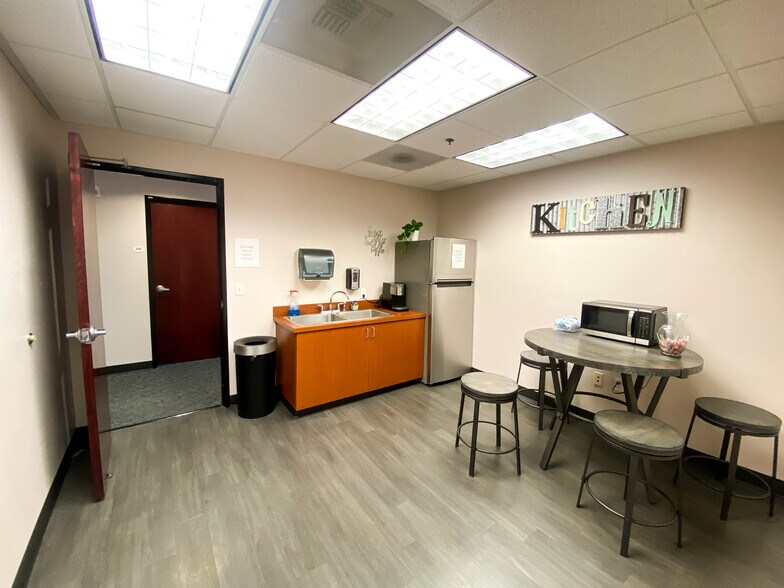 More Photos Of 203 S Water St, Henderson Office Residential For Sale