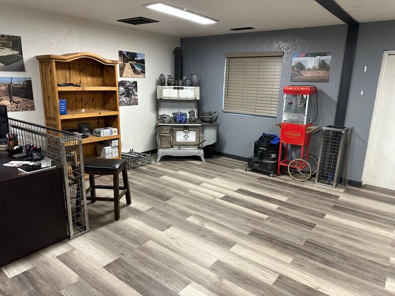 More Photos Of 847 S Hwy 89, Chino Valley Flex For Sale