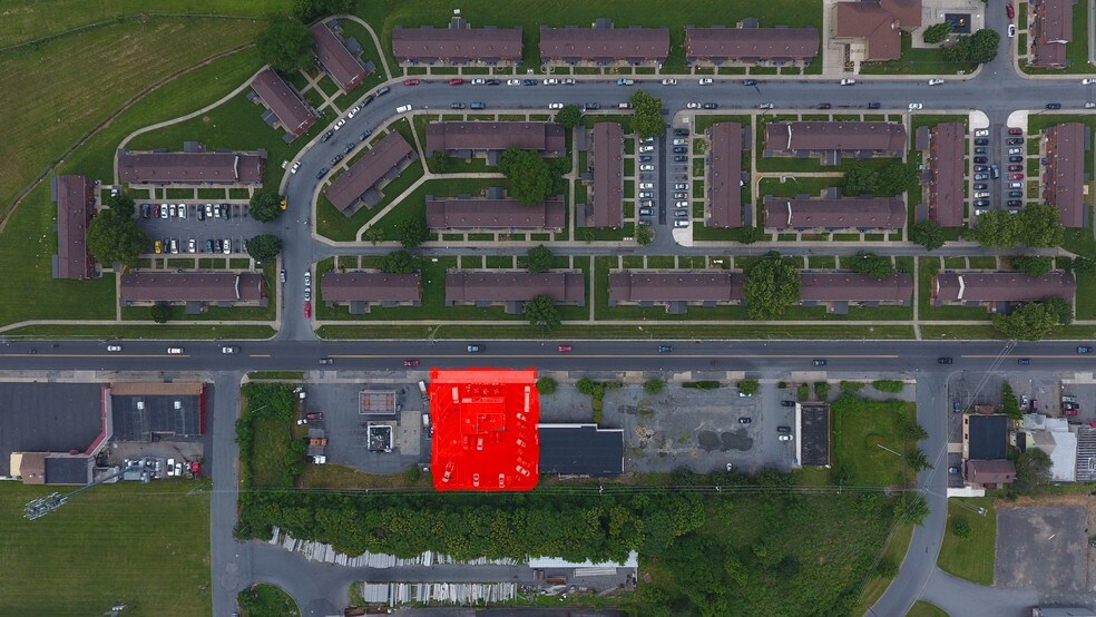 More Photos Of 1130 Pembroke Rd, Bethlehem Storefront Retail Residential For Lease