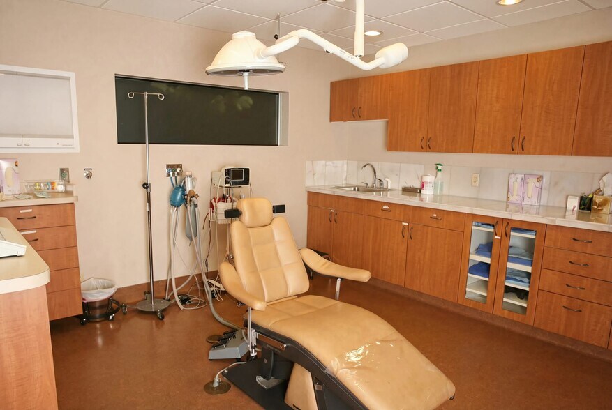 More Photos Of 1809 4th St, Marysville Medical For Sale