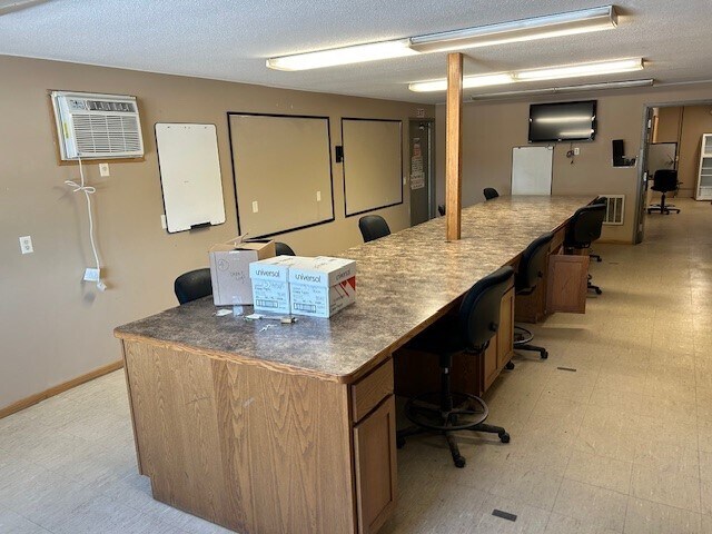 More Photos Of 16980 445th St, Zumbrota Distribution For Sale