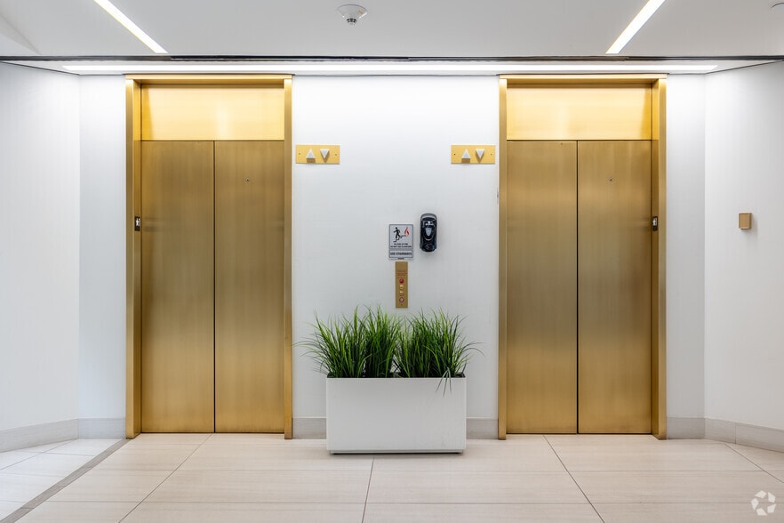 More Photos Of 9110 E Nichols Ave, Centennial Office For Lease