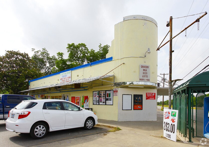 More Photos Of 5300 Presa St, San Antonio Convenience Store For Sale