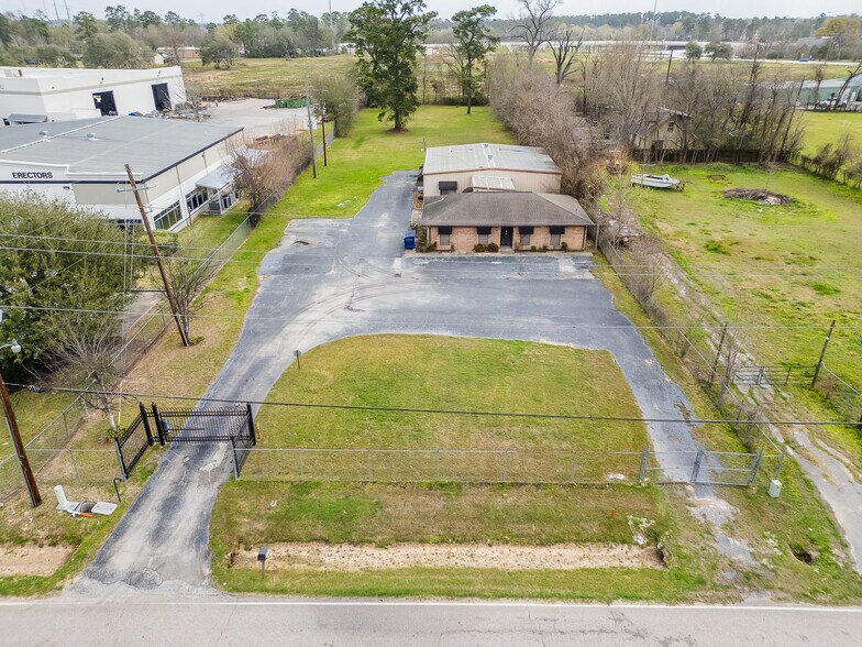 More Photos Of 27228 E Hardy Rd, Spring Warehouse For Sale