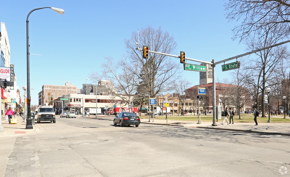 More Photos Of 709 N University Ave, Ann Arbor Fast Food For Sale