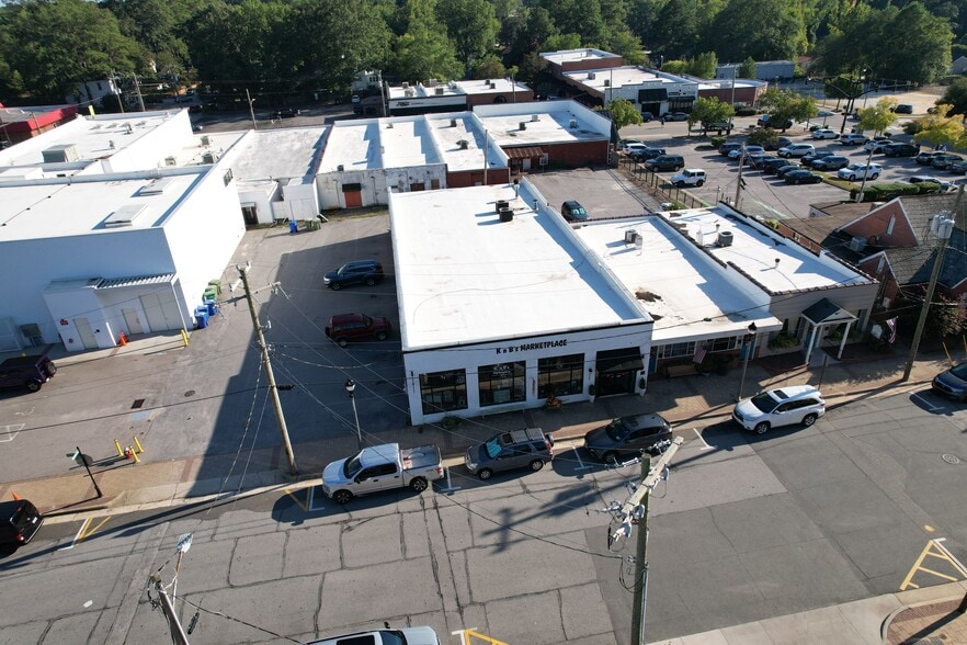 More Photos Of 120 Raleigh St, Fuquay-Varina Storefront For Sale