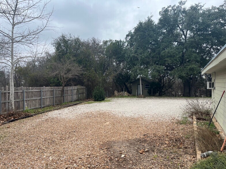 More Photos Of 1260 River Acres Dr, New Braunfels Medical For Lease