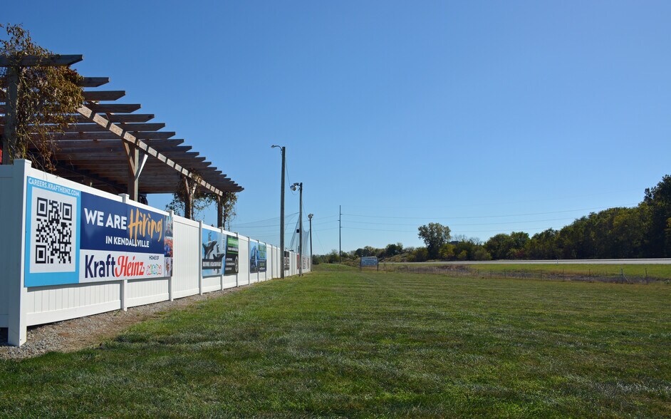 More Photos Of 555 Ohio st, Kendallville Land For Sale
