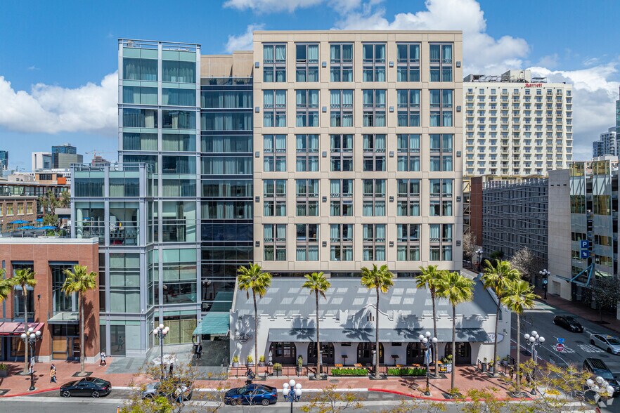 More Photos Of 207 5th Ave, San Diego Hotel For Sale