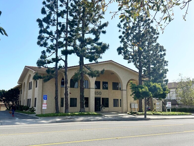 More Photos Of 5450 Ralston St, Ventura Office For Lease