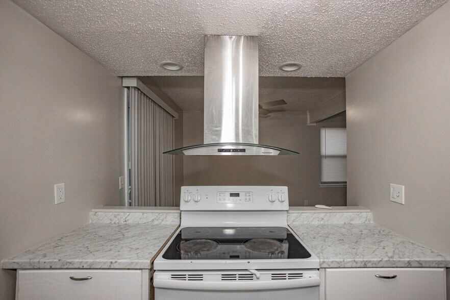 More Photos Of 3108 Eaton St, Kansas City Multifamily For Sale