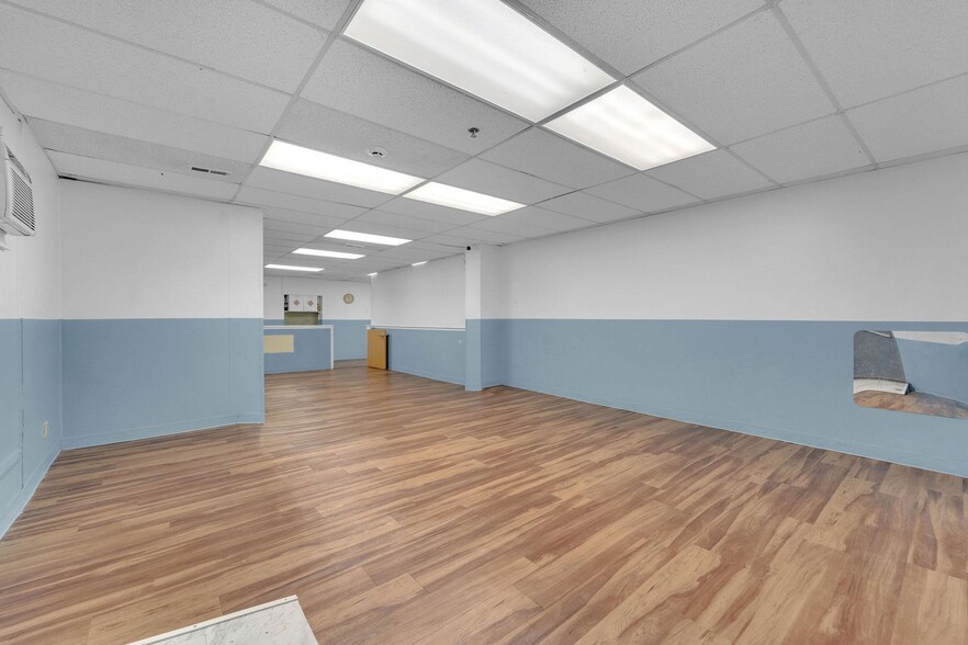 More Photos Of 309 Vine St, Camden Daycare Center For Sale