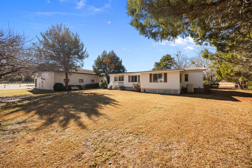 More Photos Of 2556 Ocean Hwy W, Shallotte Specialty For Sale