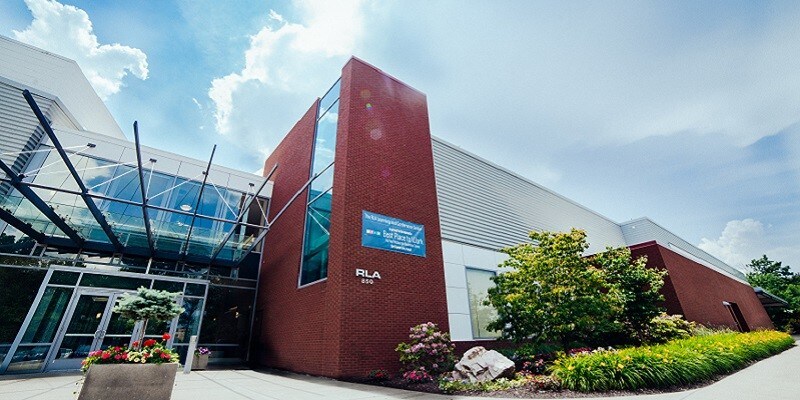 More Photos Of 850 Cranberry Woods Dr, Cranberry Township Schools For Lease