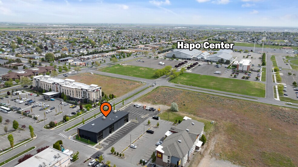 More Photos Of 6902 Rodeo Dr, Pasco Flex For Sale