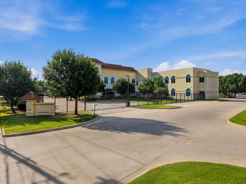 More Photos Of 1340 Empire Central Dr, Dallas Rehabilitation Center For Lease
