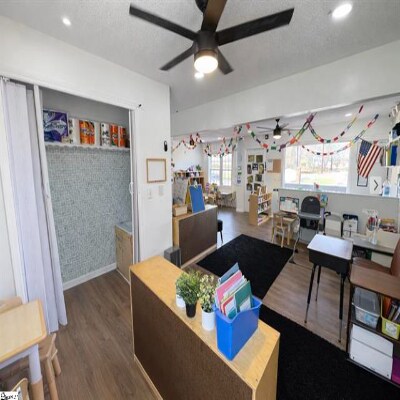 More Photos Of 615 Fairview St, Fountain Inn Office For Sale