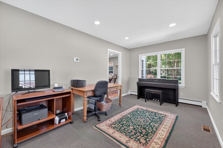 More Photos Of 1436 NY-52 Rt, Fishkill Office For Sale