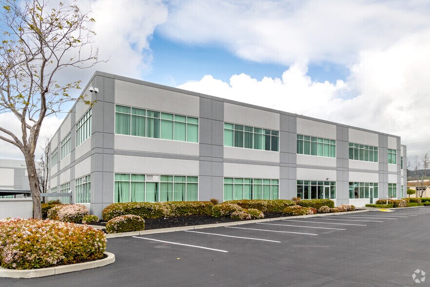 More Photos Of 237 S Hillview Dr, Milpitas Research And Development For Lease