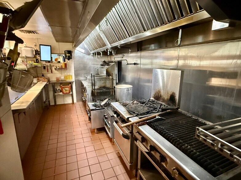 More Photos Of 1821 N State Road 7, Margate Restaurant For Sale
