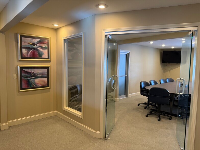 More Photos Of 2717 Genesee St, Utica Medical For Sale