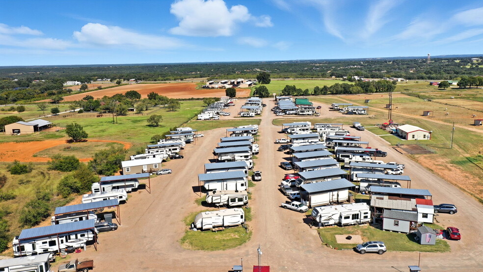 More Photos Of 351 My Ln, Millsap Trailer Camper Park For Sale