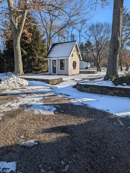 More Photos Of 600 Washington St, Pembroke Office For Lease