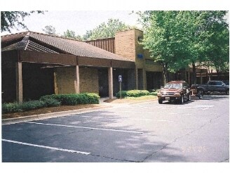 More Photos Of 3000 Business Park Dr, Norcross Light Manufacturing For Lease