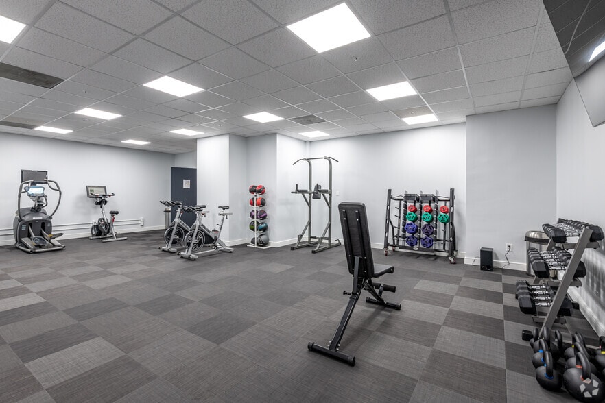 More Photos Of 159 S Main St, Akron Apartments For Lease