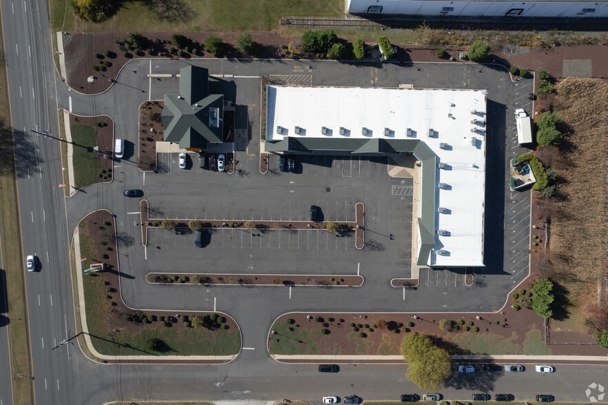 More Photos Of 2043 Route 130, Florence Restaurant For Lease