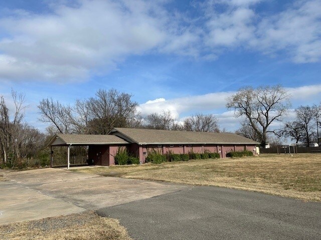 Primary Photo Of 3900 E Chandler Rd, Muskogee Religious Facility For Sale