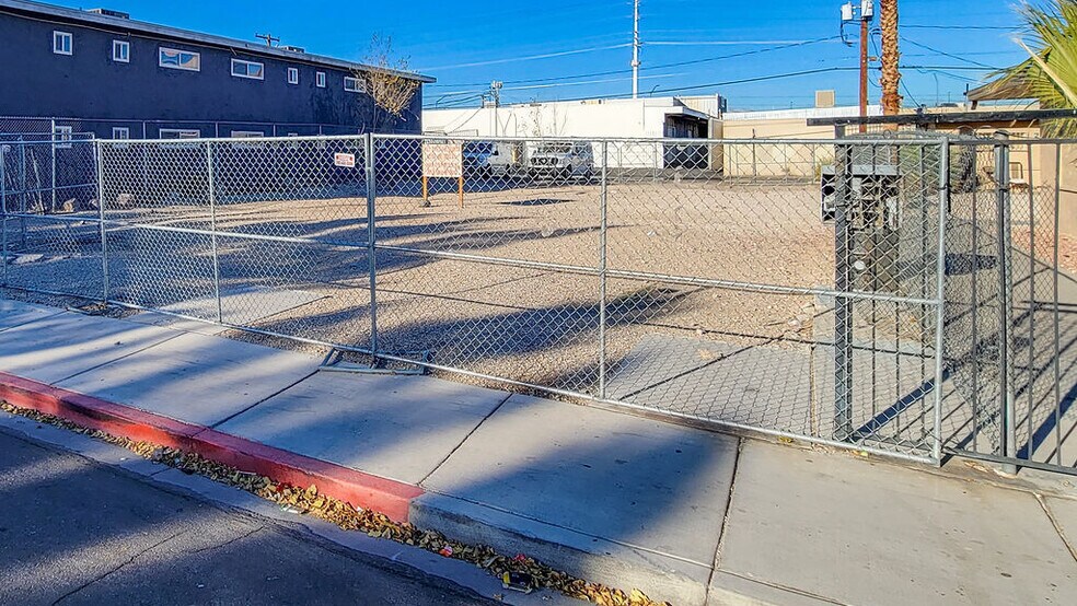 More Photos Of 2300 Tam Dr, Las Vegas Land For Sale