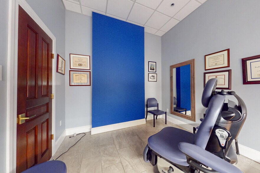 More Photos Of 160 Commonwealth Ave, Boston Apartments For Sale