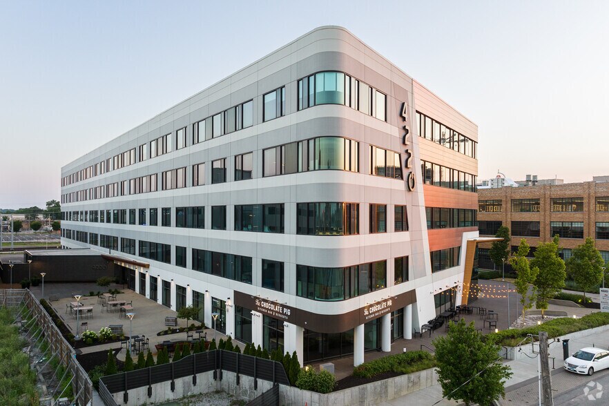 More Photos Of 4220 Duncan Ave, Saint Louis Office For Lease