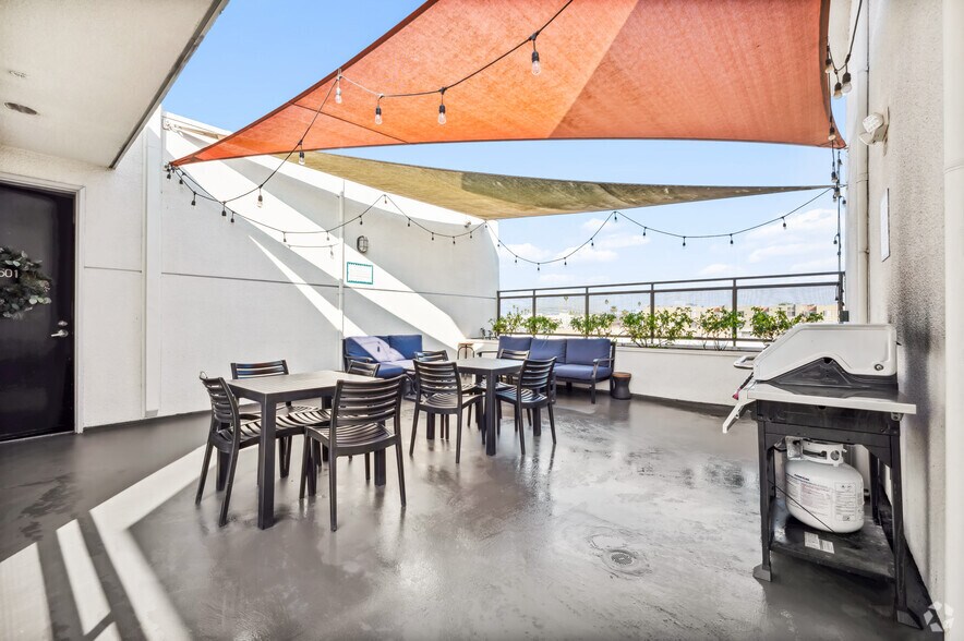 More Photos Of 401 S La Fayette Park Pl, Los Angeles Apartments For Sale
