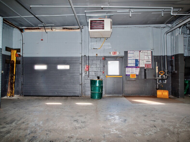 More Photos Of 56 Clarendon Ave, Kingston Warehouse For Sale