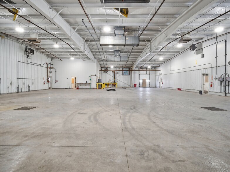 More Photos Of 374 31 5/8 Rd. Bldg. F Rd, Grand Junction Industrial For Lease